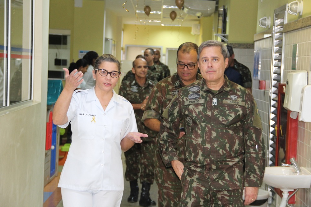 Exército Brasileiro - Atenção! A 11ª Região Militar tem inscrições abertas  para Oficial Técnico Temporário, as vagas são para psicólogos, inscreva-se